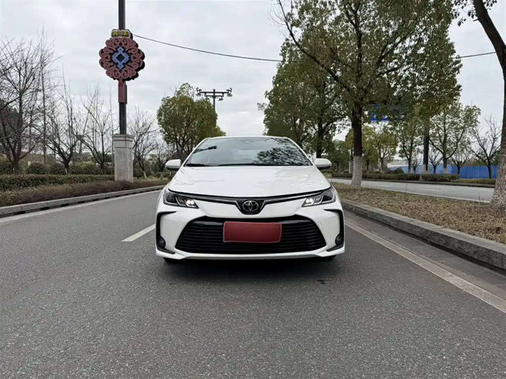 Toyota Corolla 2021 1.2T S-CVT Elite Edition фото 23