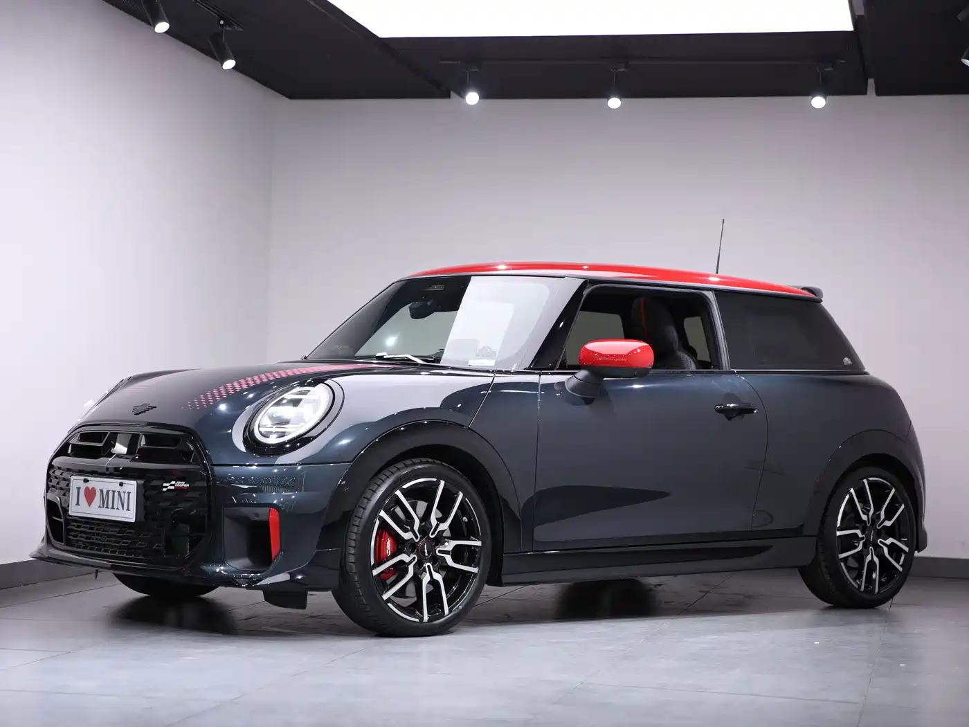 MINI JCW 2025 2025 JOHN COOPER WORKS