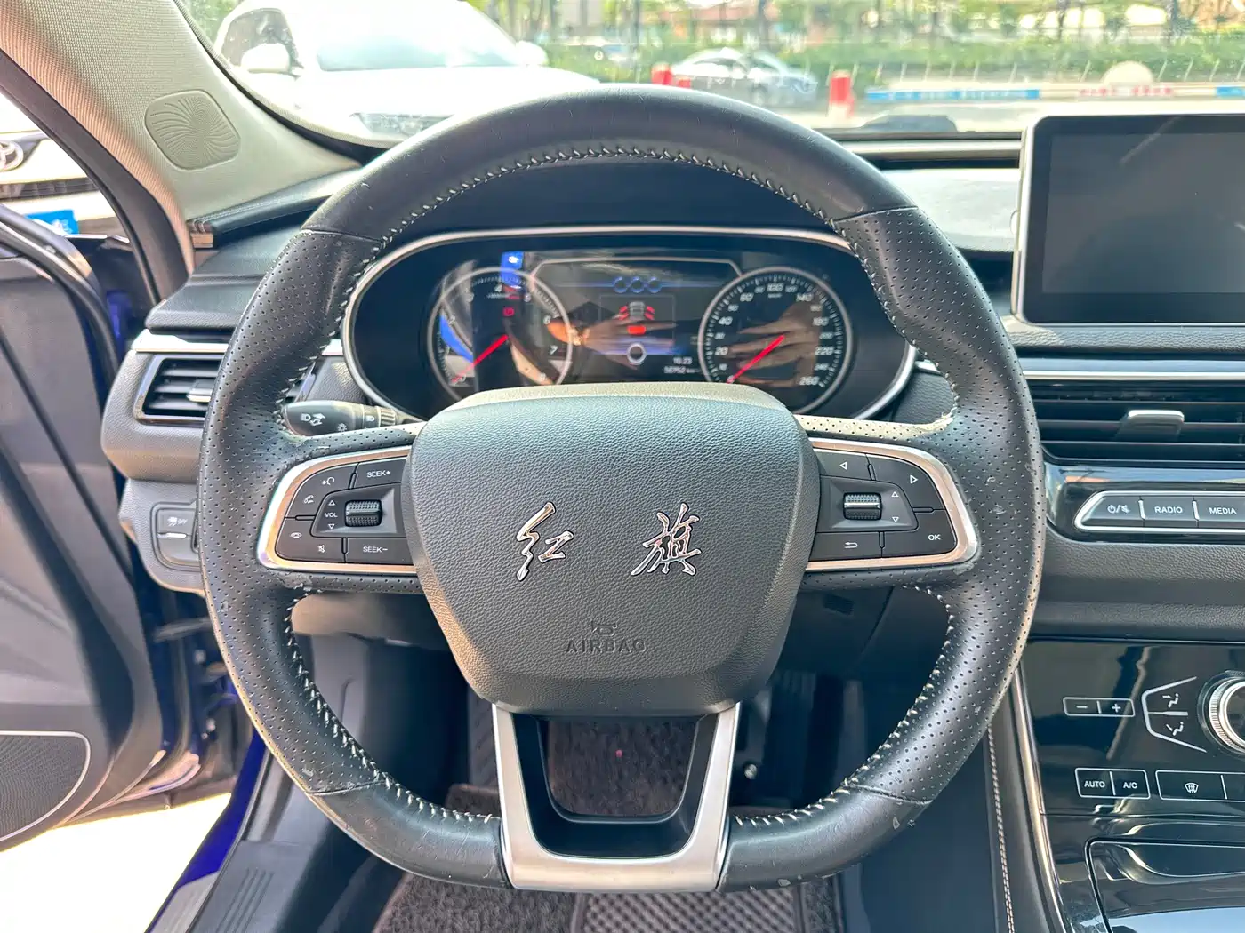 Hongqi H5 2019 30TD Style Edition фото 16