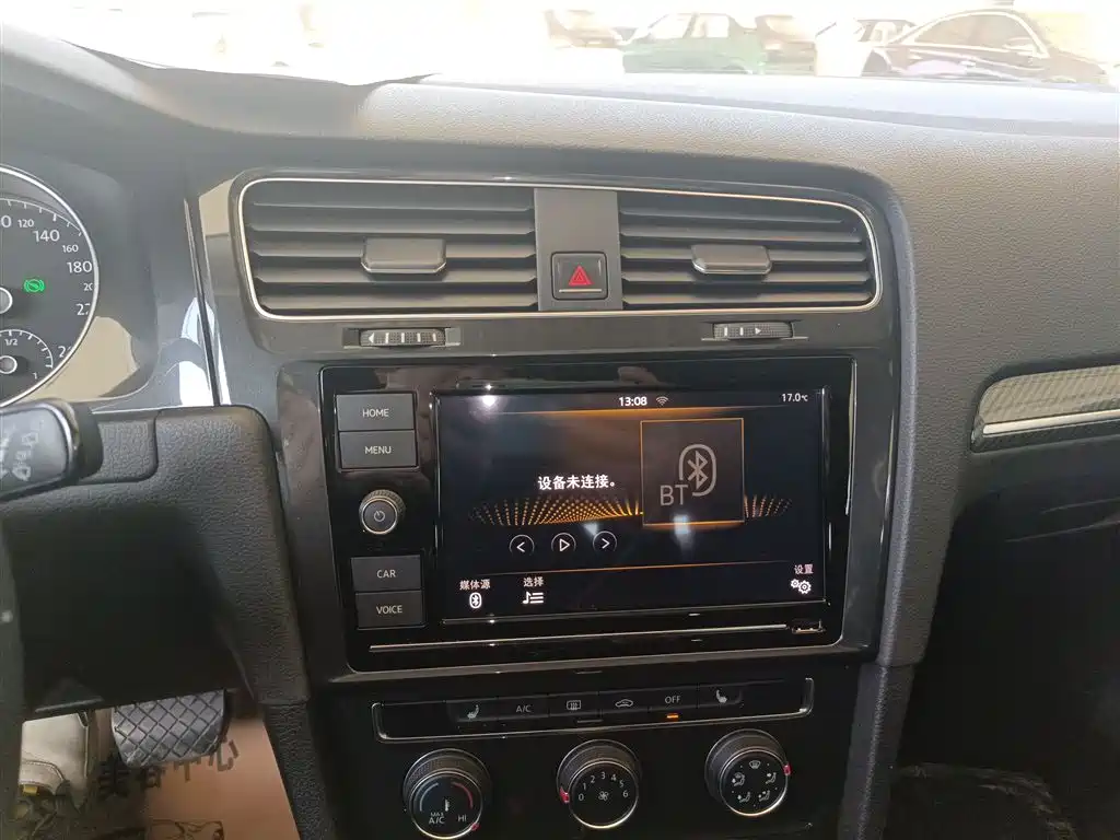 Volkswagen Golf 2019 280TSI DSG Luxury China VI фото 13