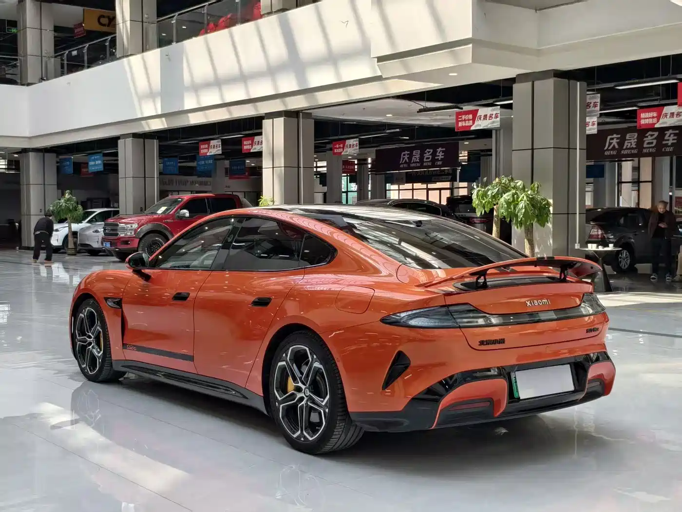 XIAOMI CAR XIAOMI SU7