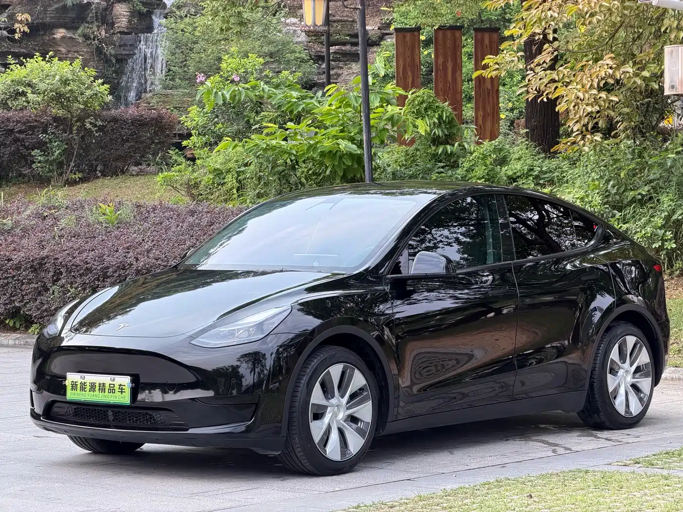 Tesla Model Y 2022 Facelift Rear-Wheel Drive Version