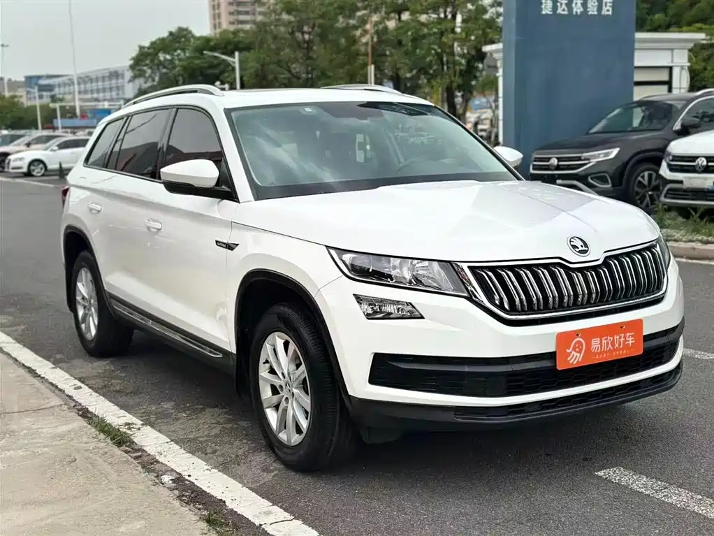 Škoda Kodiaq 2018 Facelift TSI330 5-seat 2WD Comfort Edition фото 3