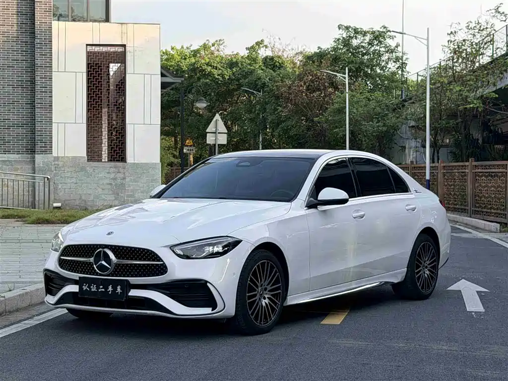 Mercedes-Benz C-Class 2022 C 260 L Sport Edition фото 3