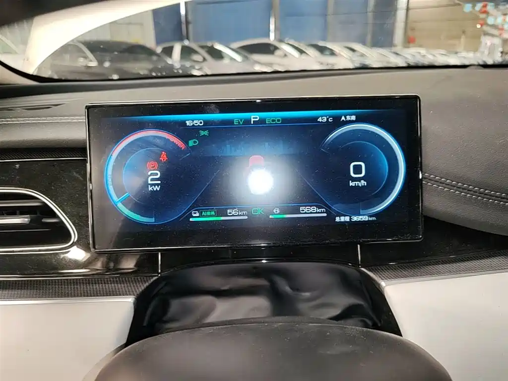 BYD Seal 06 New Energy 2024 DM-i 120KM Honor фото 12