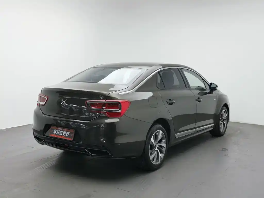 Фото 2 - DS 5LS