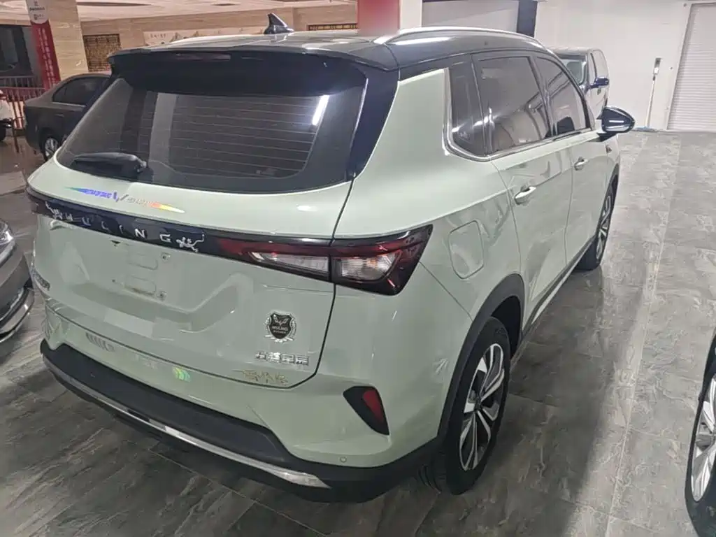 Wuling Motors Wuling Xingchen 2022 2021 1.5T CVT Starlight Edition