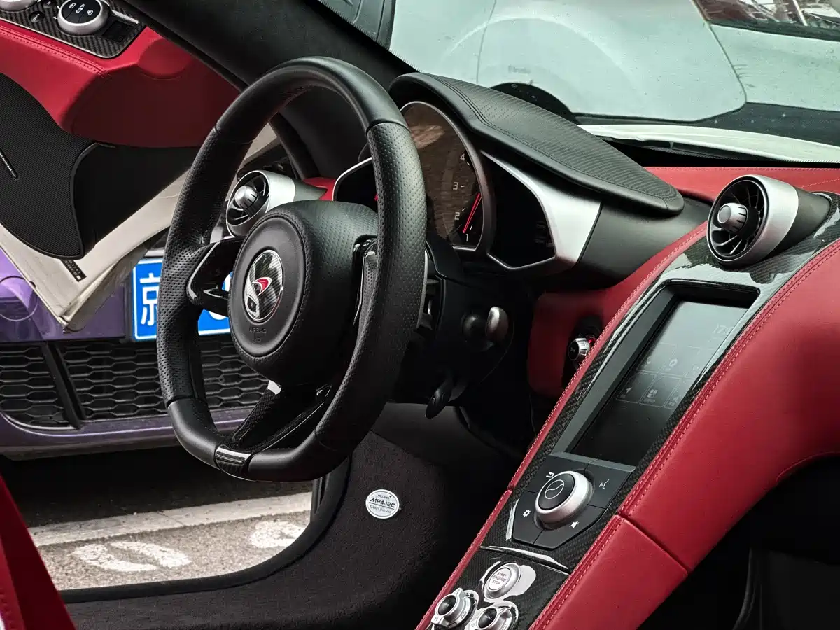 McLaren 12C 2014 2013 3.8T COUPE