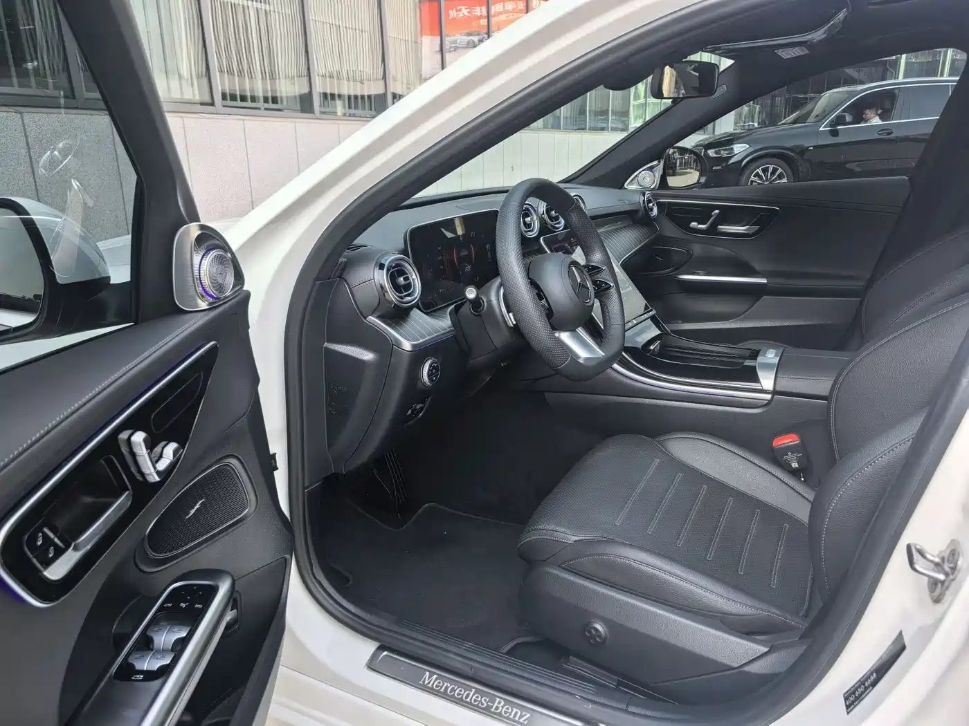 Mercedes-Benz C-Class 2024 Facelift C 260 L 4MATIC Sport фото 8