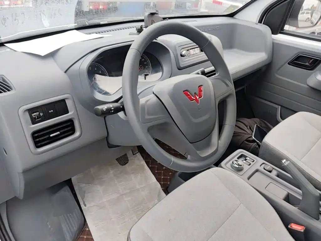 صورة 6 - Wuling Motors Wuling Yangguang