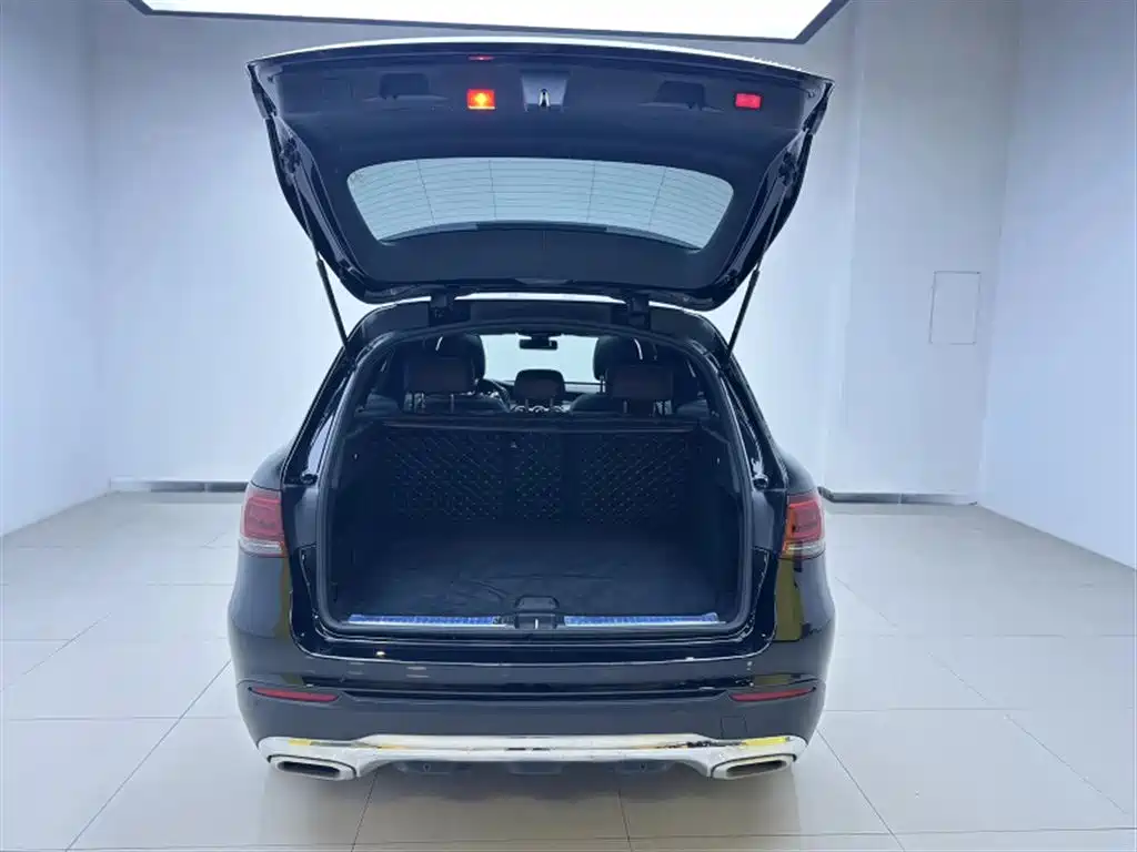 Mercedes-Benz GLC 2022 Model GLC 260 L 4MATIC Luxury Edition фото 7