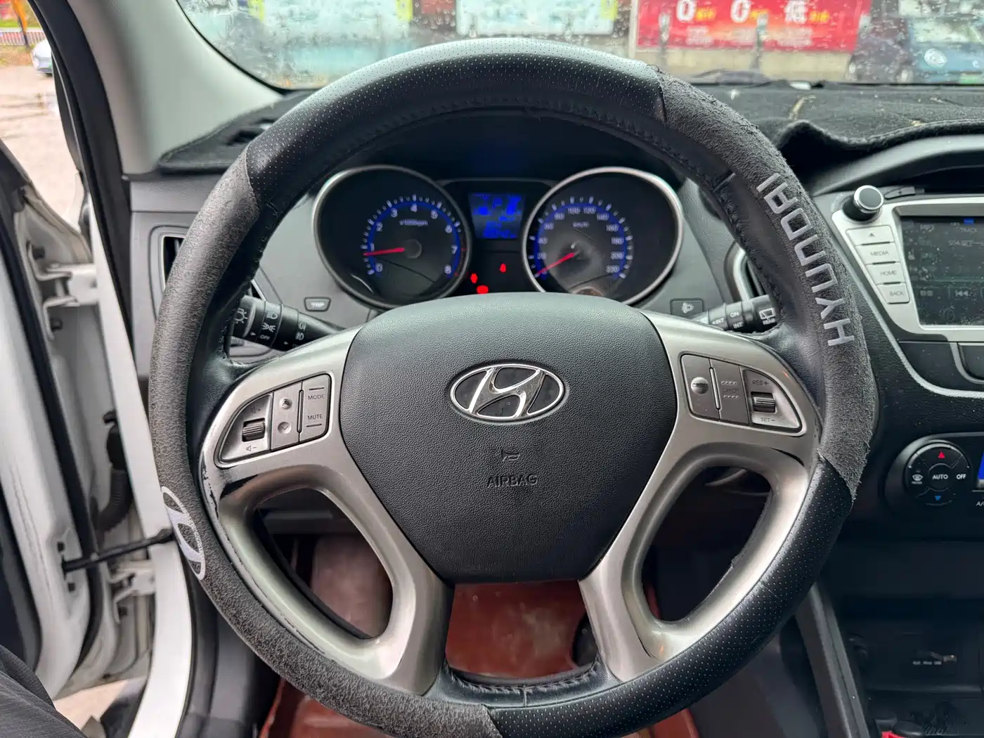Hyundai Beijing Hyundai ix35 2015 2.0L Automatic 2WD Smart Type China IV фото 7