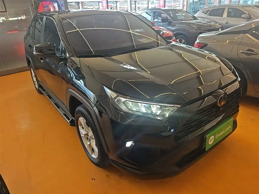 Toyota RAV4 Rongfang 2023 2.0L CVT 2WD Urban Edition фото 22