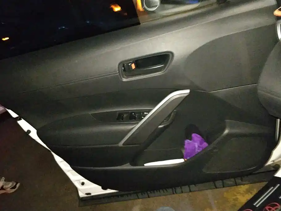 TOYOTA COROLLA SHARP AMPLIFIER