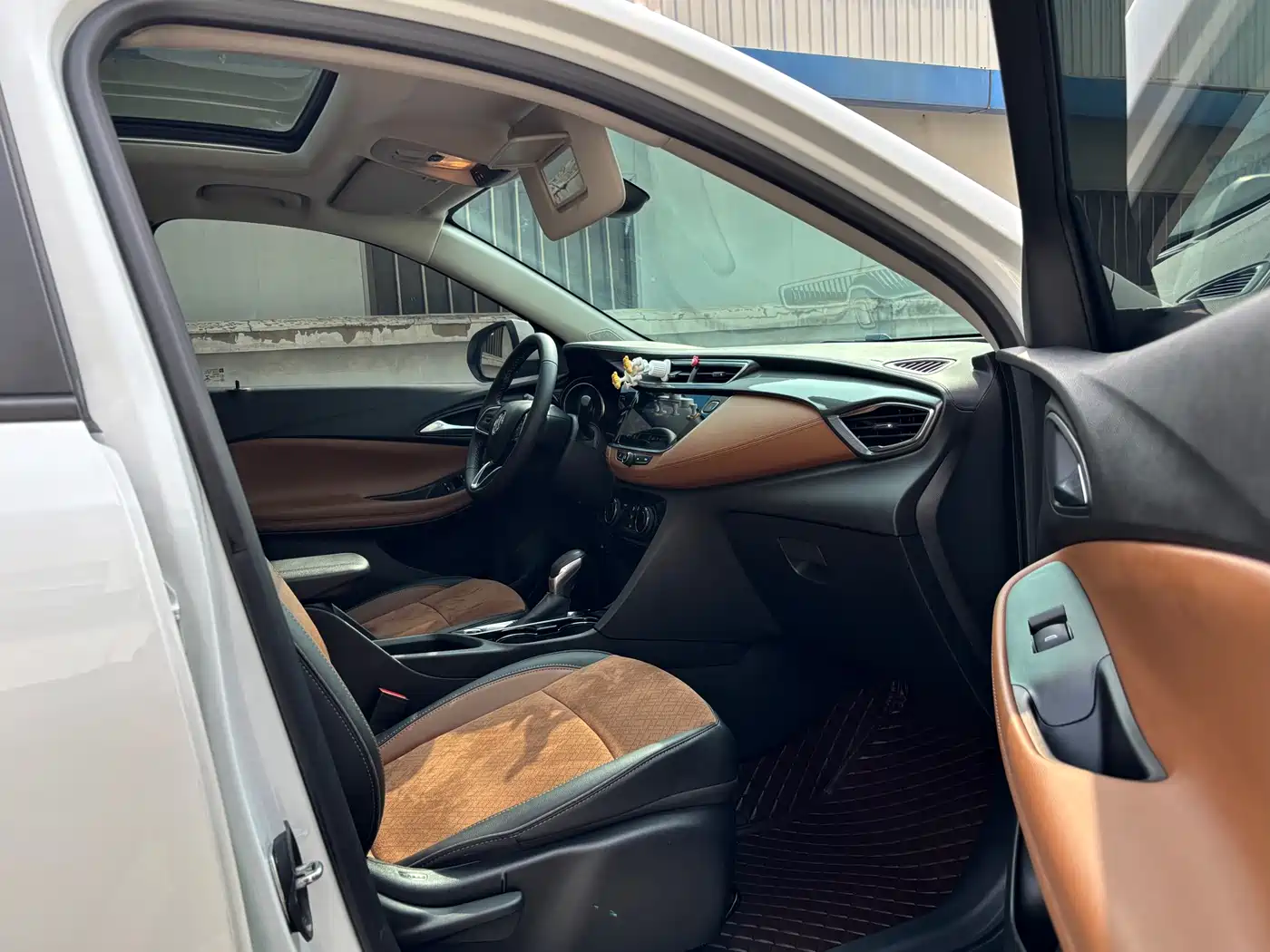 Buick Encore GX 2020 20T CVT 2WD Luxury Model фото 12