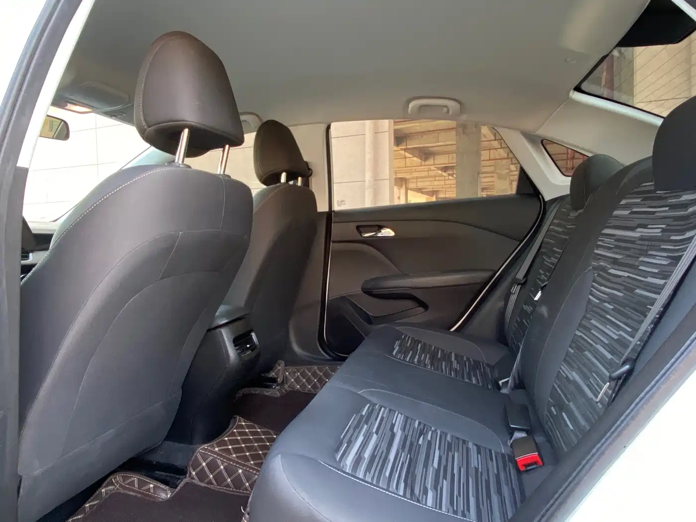 Chevrolet Monza 2023 1.5L DCT Enjoyment Edition фото 4