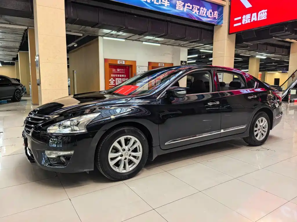 Фото 1 - Nissan Teana