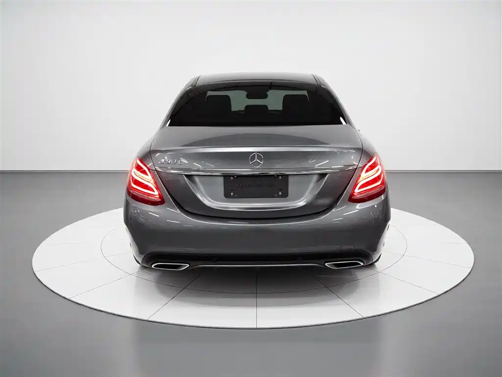 Mercedes-Benz C-Class 2017 Facelift C 180 L Fashion Sport Edition фото 4