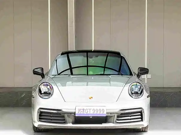 Фото 12 - Porsche 911