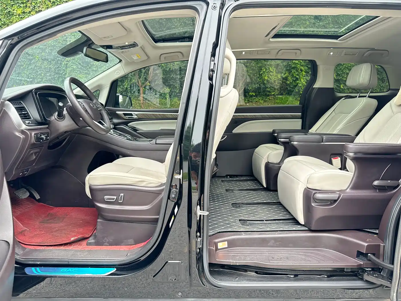 GAC Trumpchi Trumpchi M8 2021 Leading Show Series 390T Prestige Edition фото 11