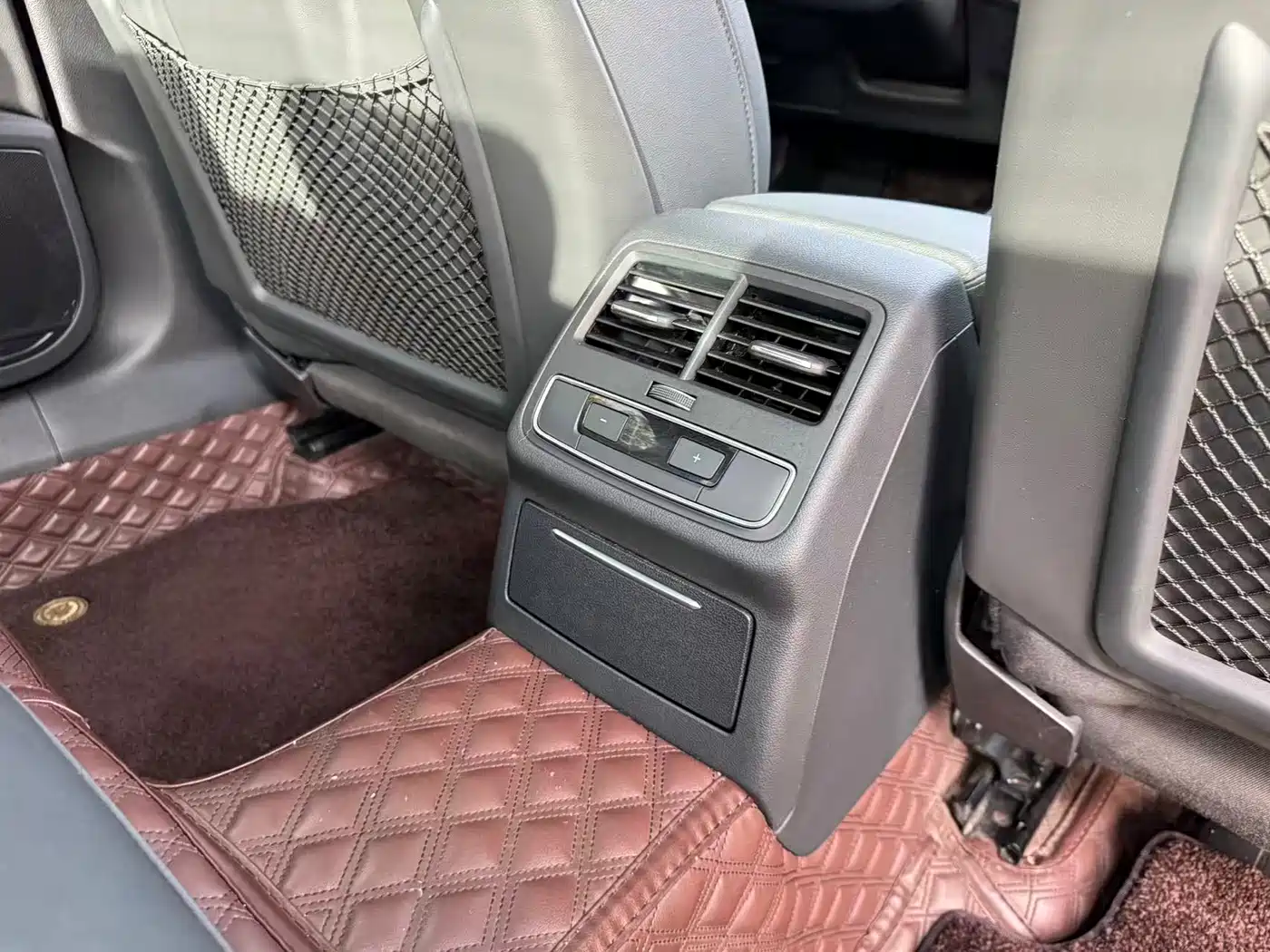 Audi Audi A4L 2022 40 TFSI Luxury Dynamic 10