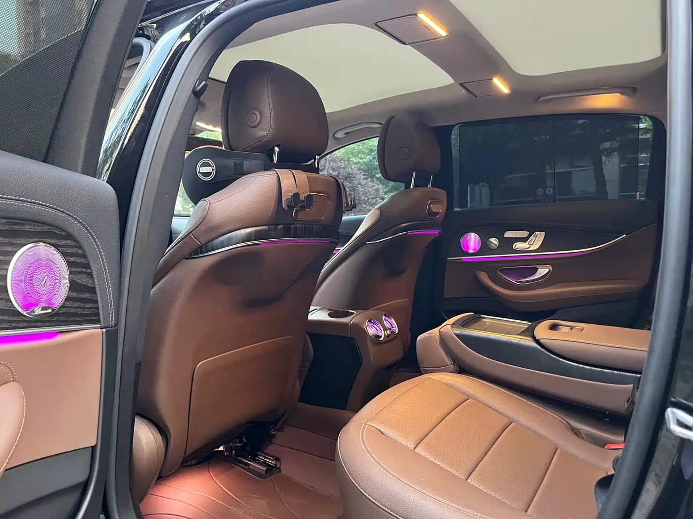 Mercedes-Benz E-Class 2020 E 300 L Luxury Model фото 11