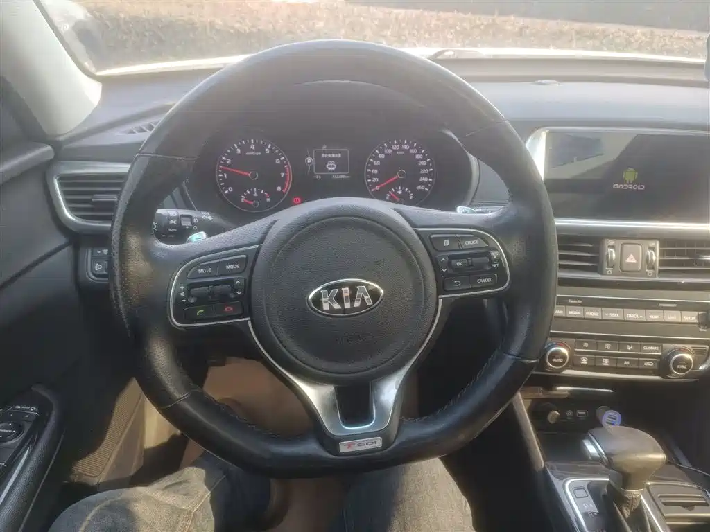 Kia K5 2016 1.6T Automatic LUX фото 11