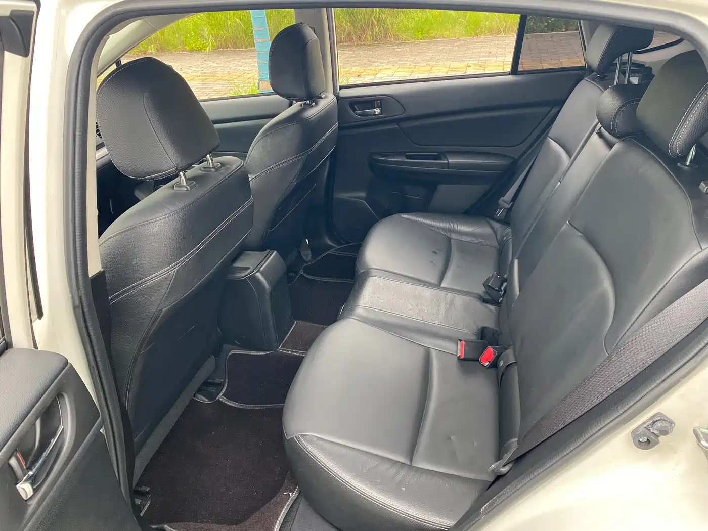 Subaru XV 2014 2.0i Elite фото 5