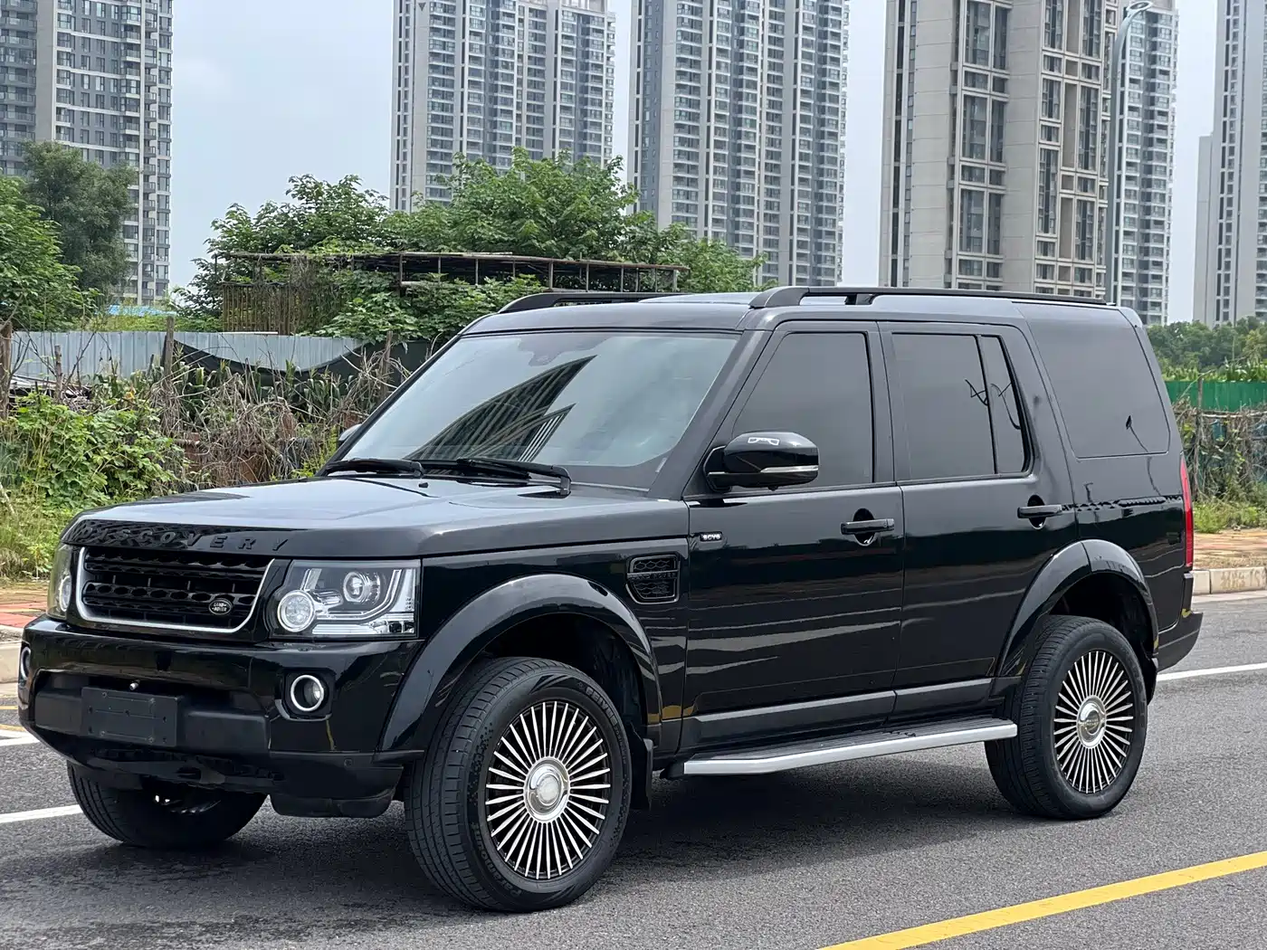 Фото 1 - Land Rover Discovery