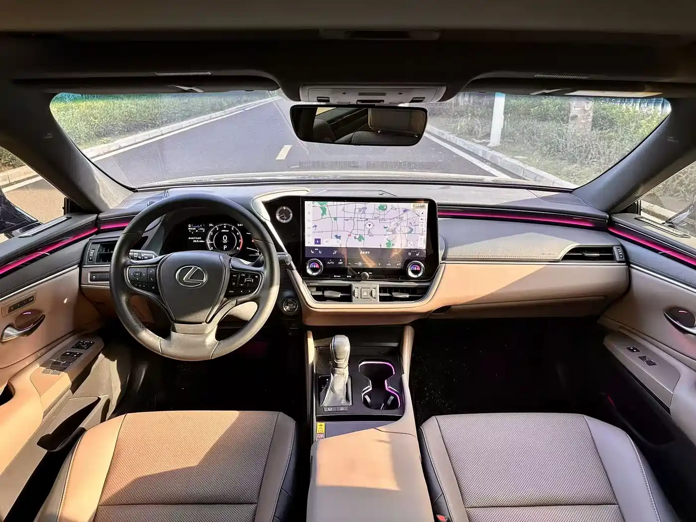 Lexus ES 2025 2025 200 Ultimate Edition