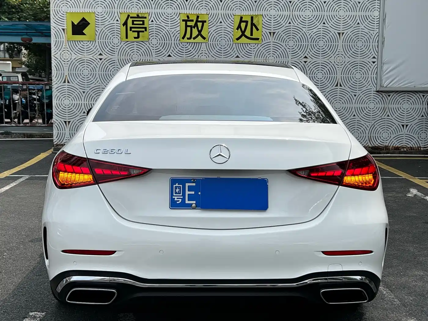 MERCEDES-BENZ C CLASS