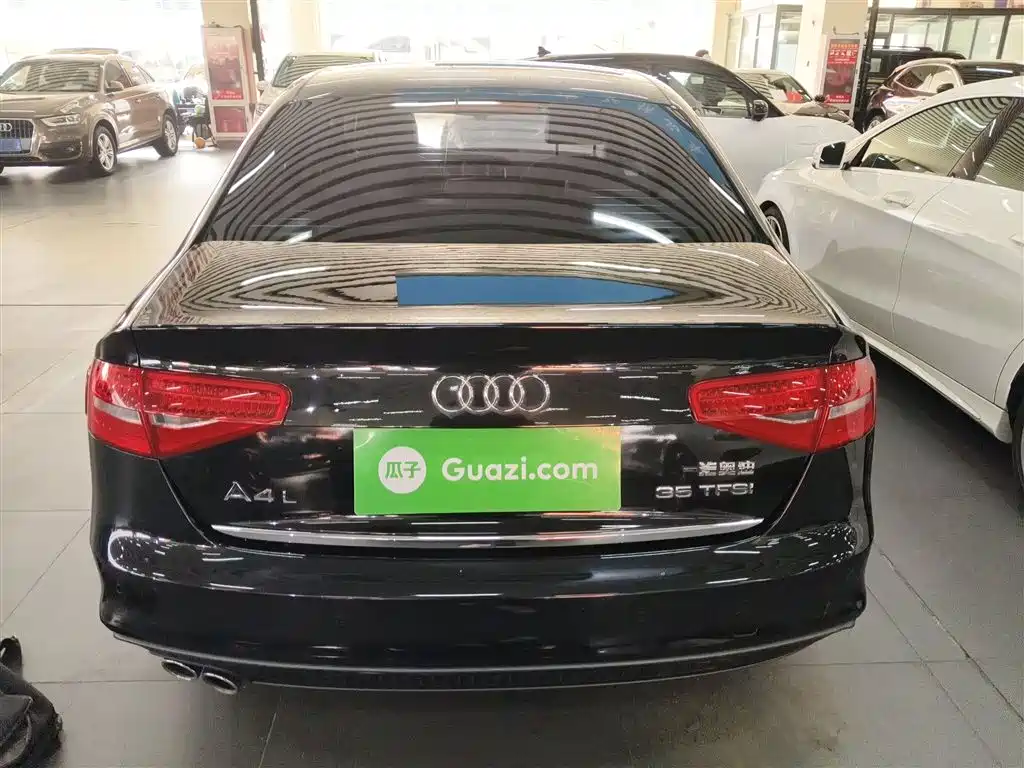 Audi A4L 2016 35 TFSI Collector's Edition S line Comfort фото 22