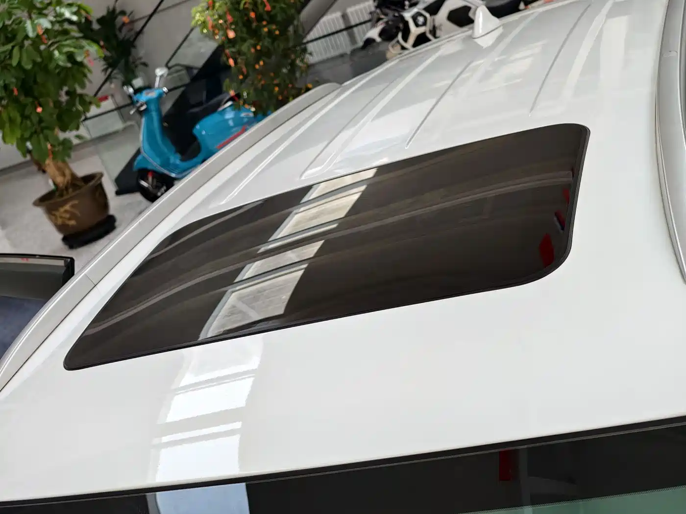 GEELY AUTOMOBILE VISION X6