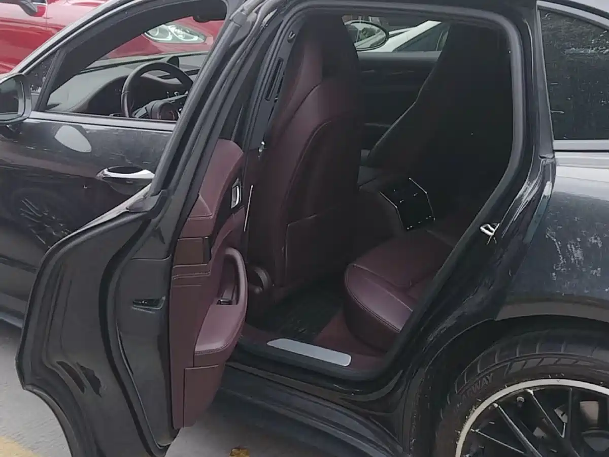 Porsche Panamera 2021 Panamera 4 Sport Turismo 2.9T фото 4