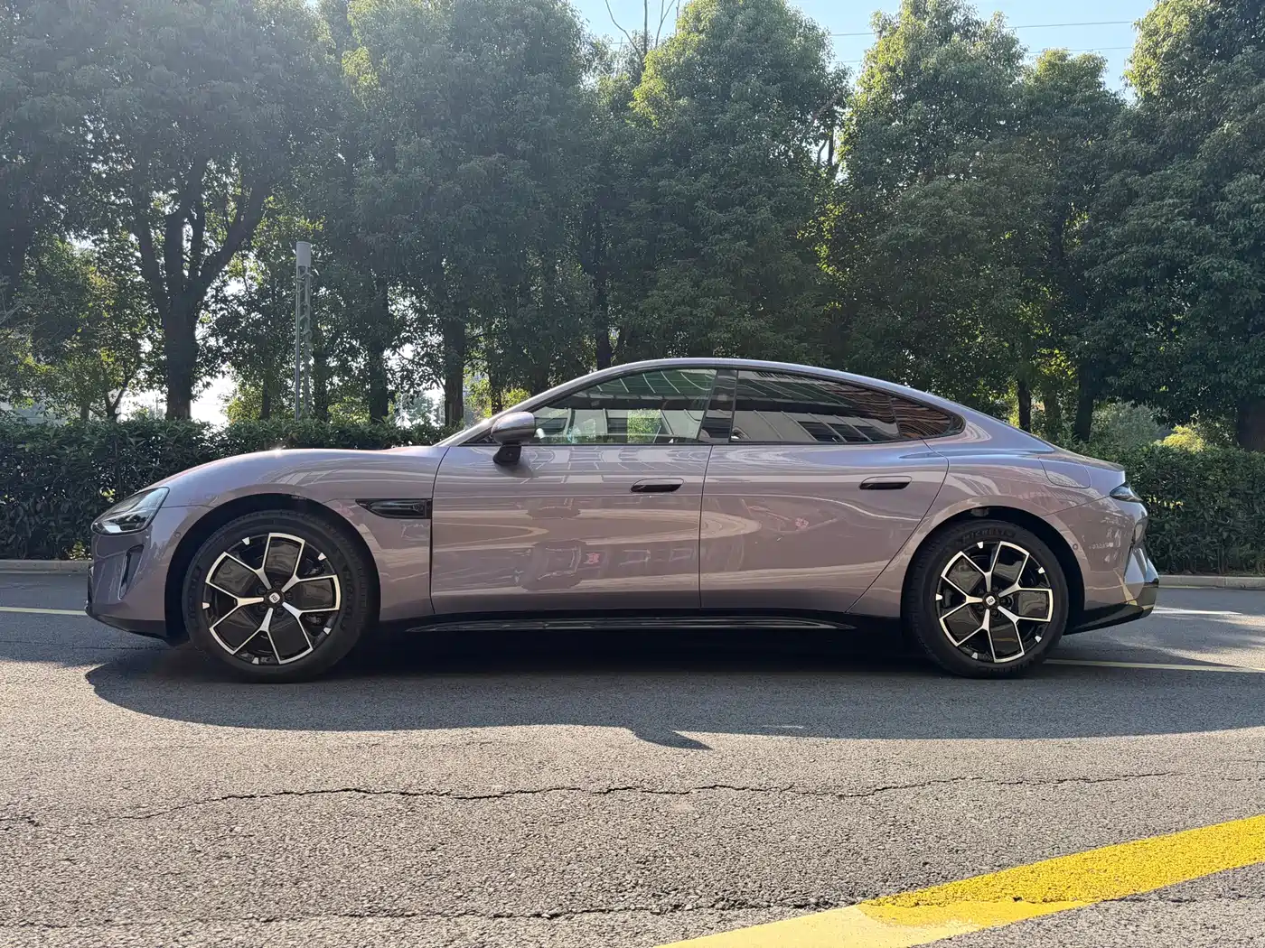 XIAOMI CAR XIAOMI SU7