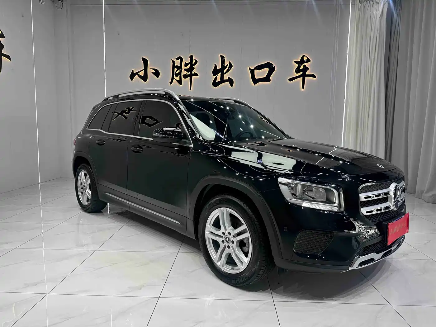 Фото 3 - Mercedes-Benz GLB