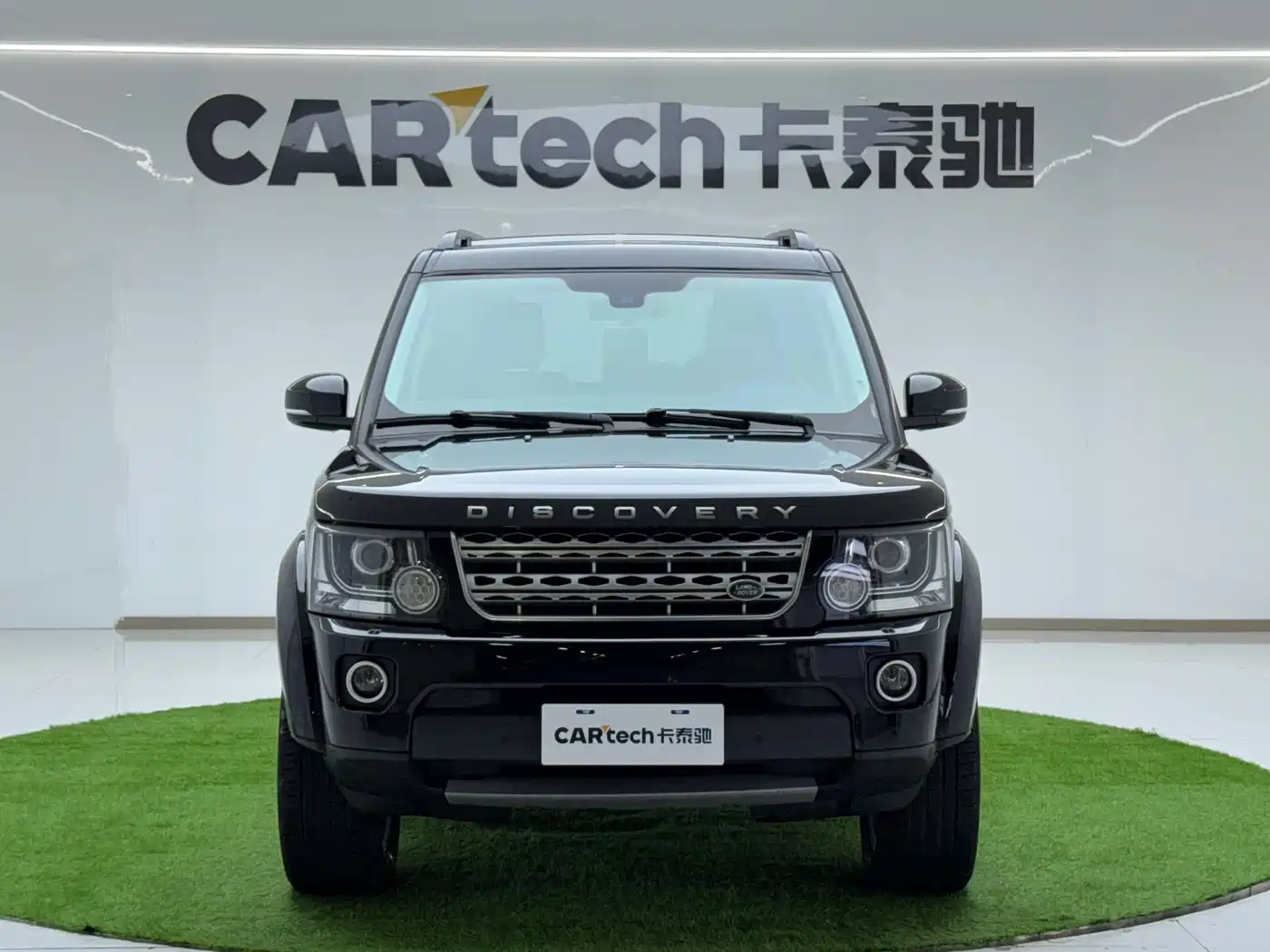 Land Rover Discovery 2016 3.0 SC V6 HSE фото 4