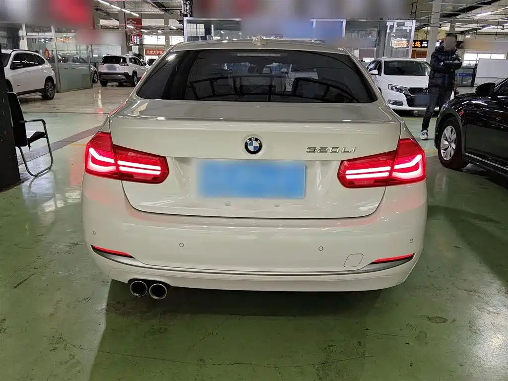 BMW 3 Series 2018 320Li Fashion Style фото 22