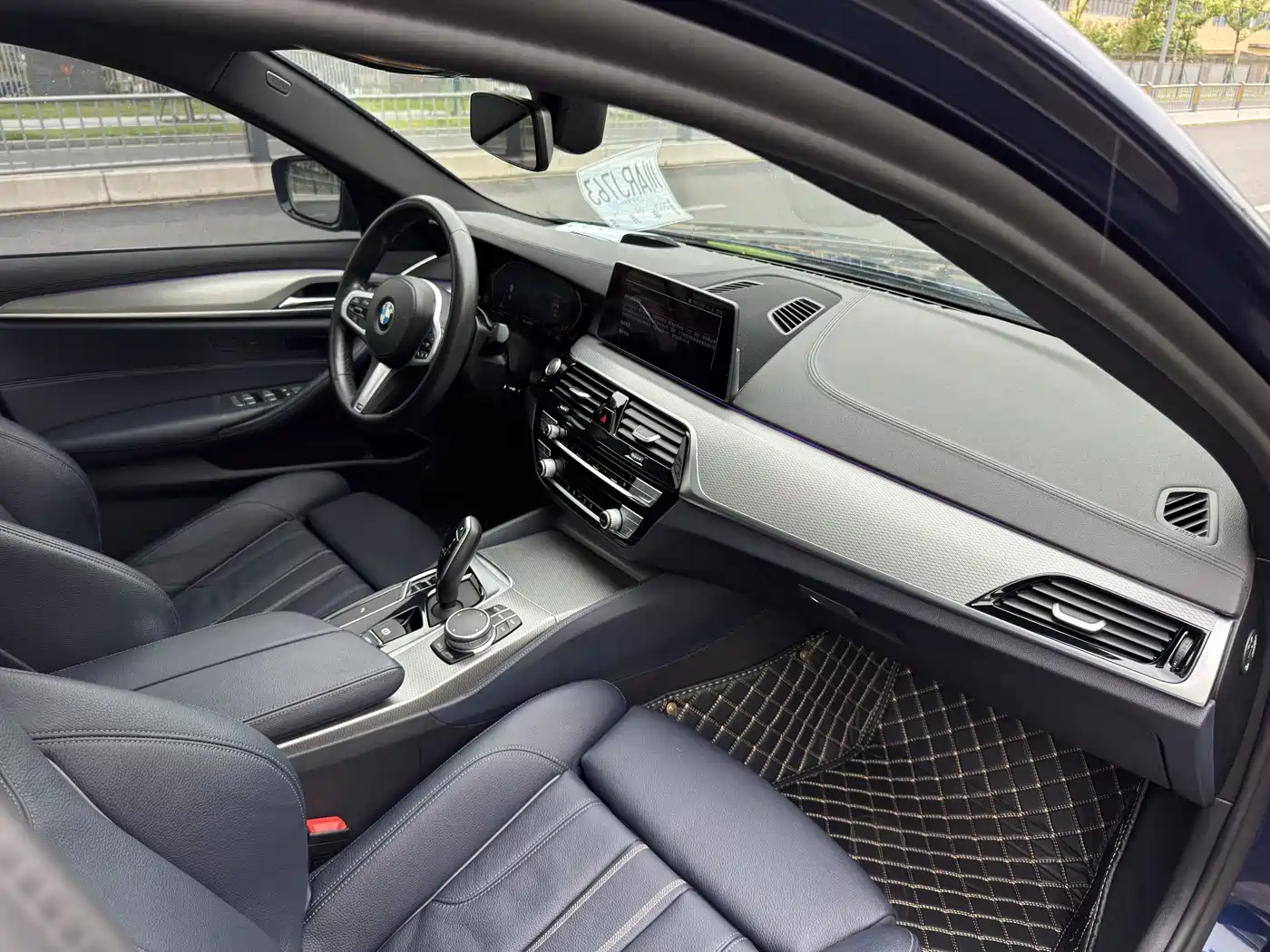 BMW 5 Series (Import) 2020 Model 525i M Sport Package фото 9