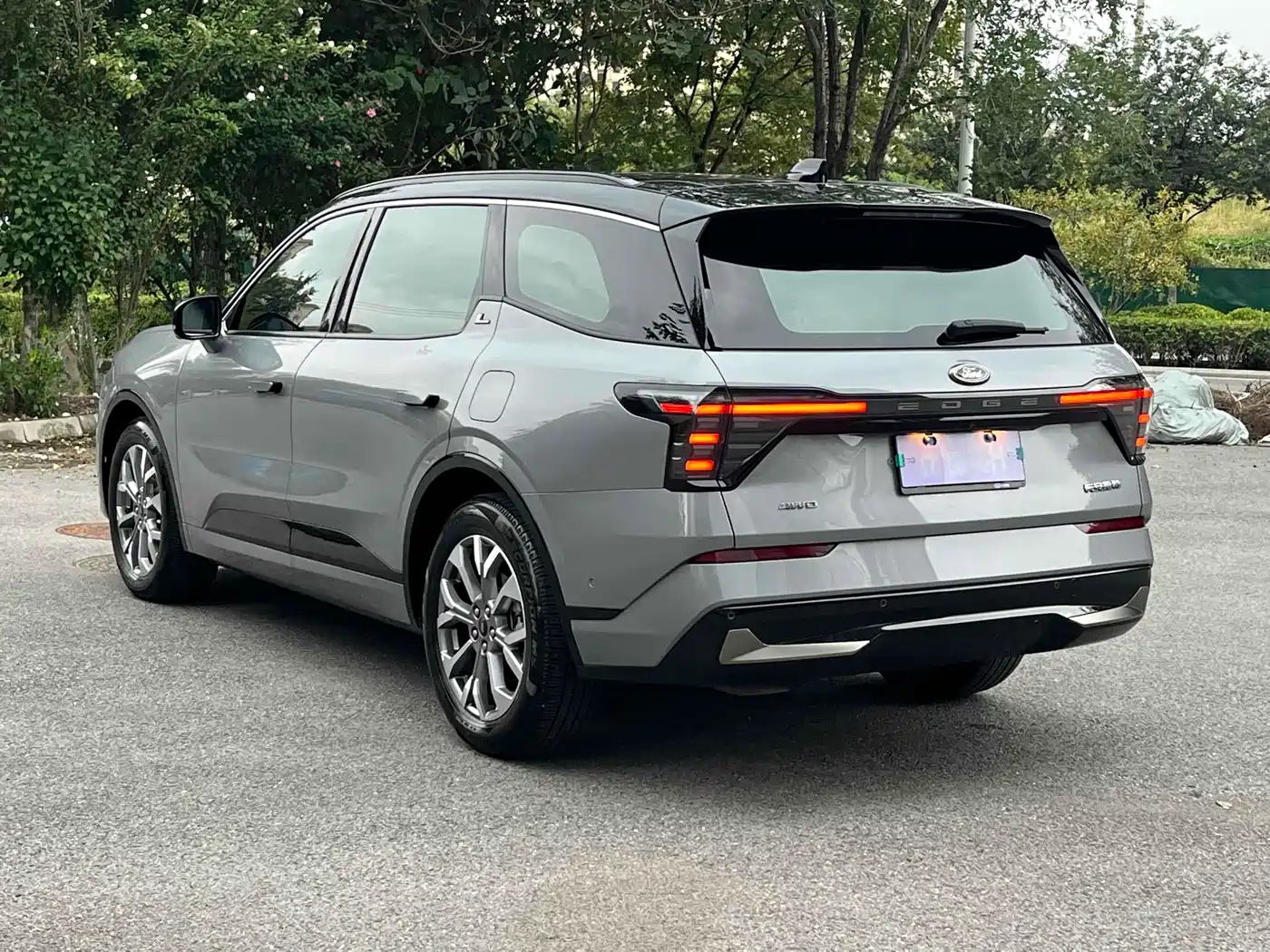 FORD SHARP WORLD