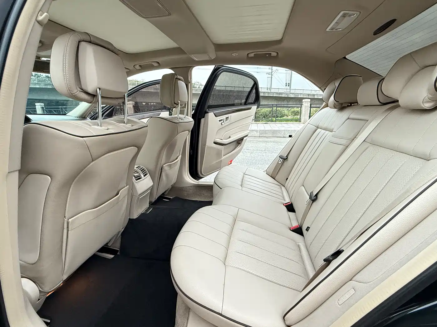 Mercedes-Benz E-Class 2015 E 260 L фото 5