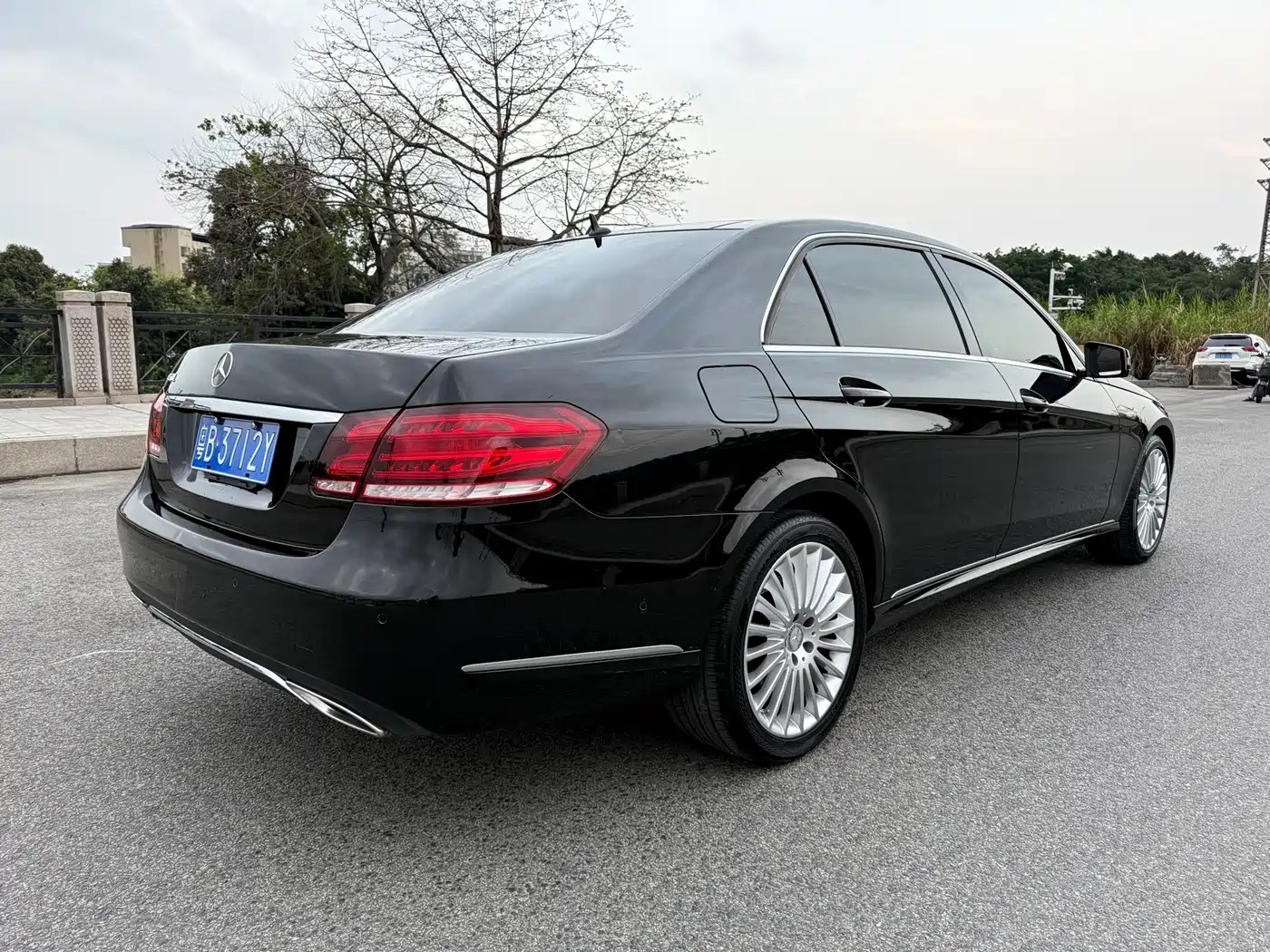 Mercedes-Benz E-Class 2015 E 260 L фото 11