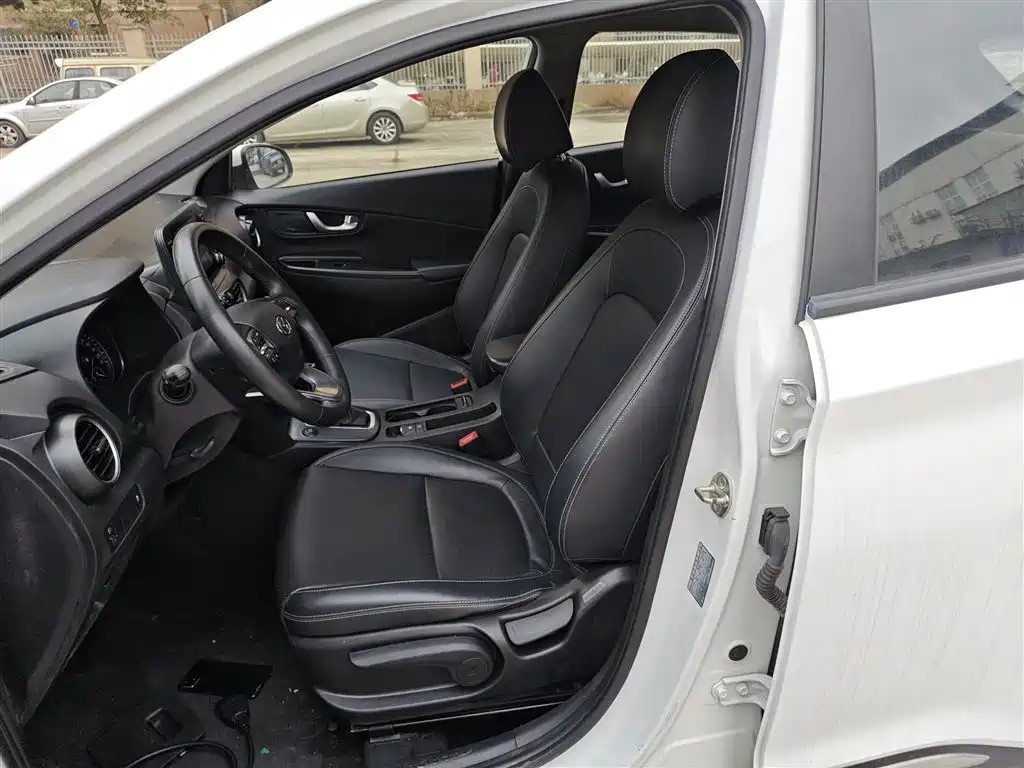 Hyundai ENCINO 2018 1.6T DCT ZhiLian Edition China V фото 11