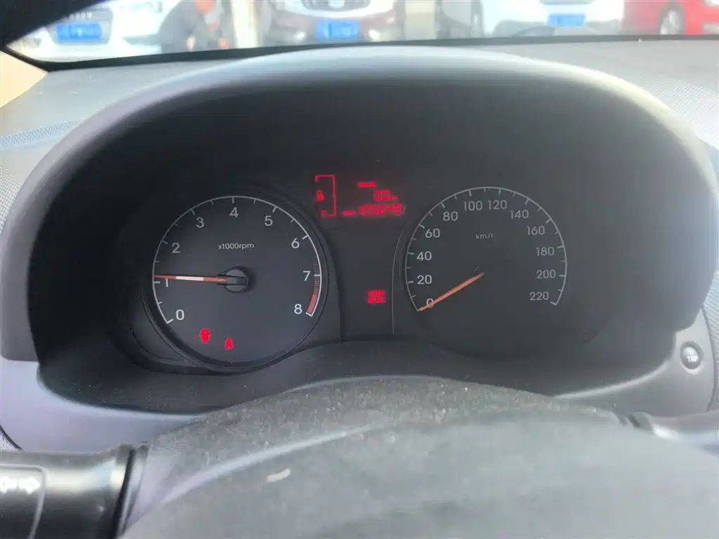 Hyundai Verna 2014 1.4L Manual Smart GLS фото 12