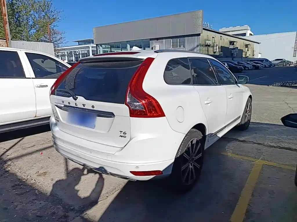 Volvo XC60 2015 2015 T6 AWD Smart Beyond Edition