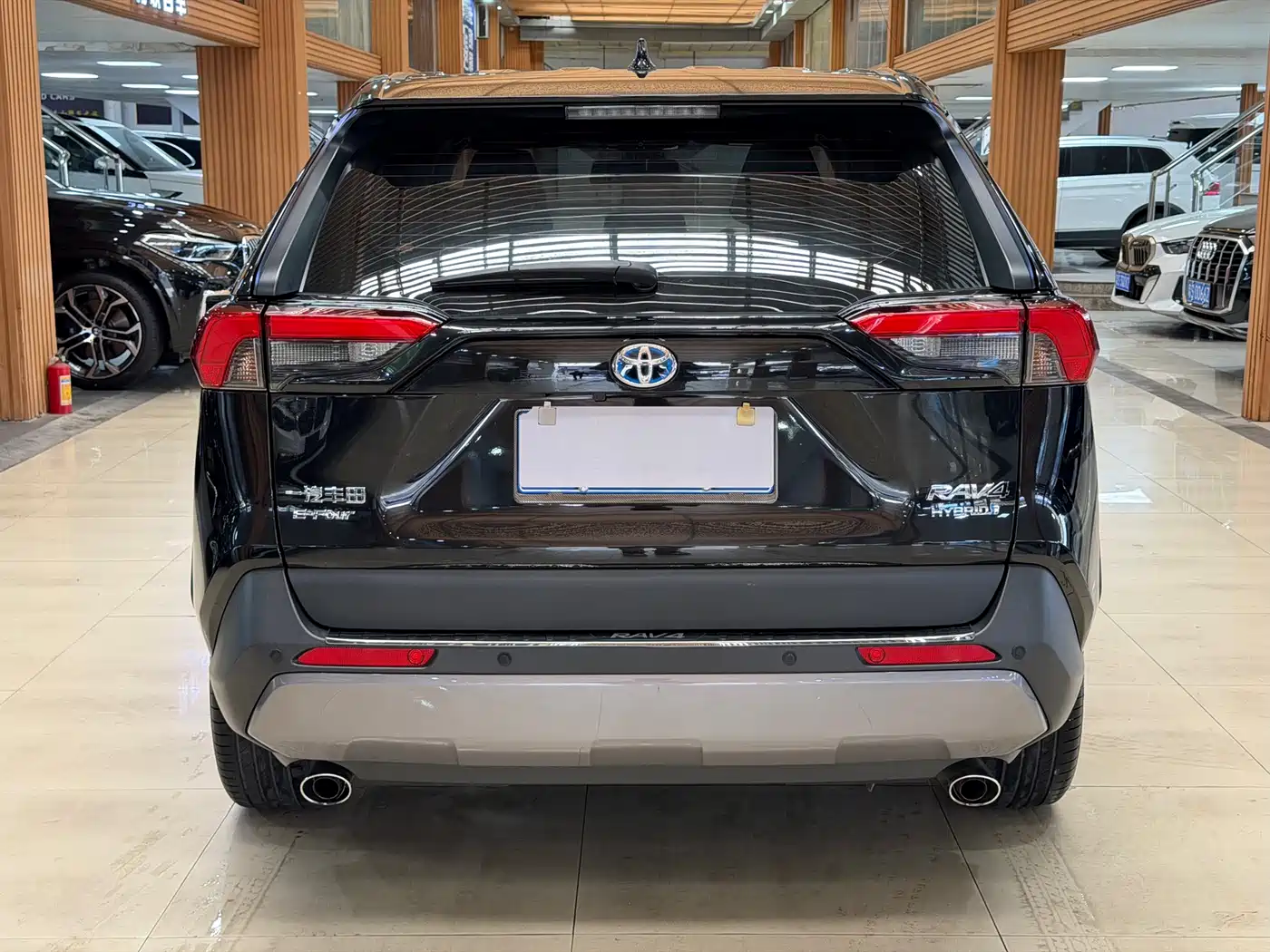 Toyota RAV4 Rongfang 2022 Hybrid 2.5L E-CVT 4WD Elite Plus Edition фото 22
