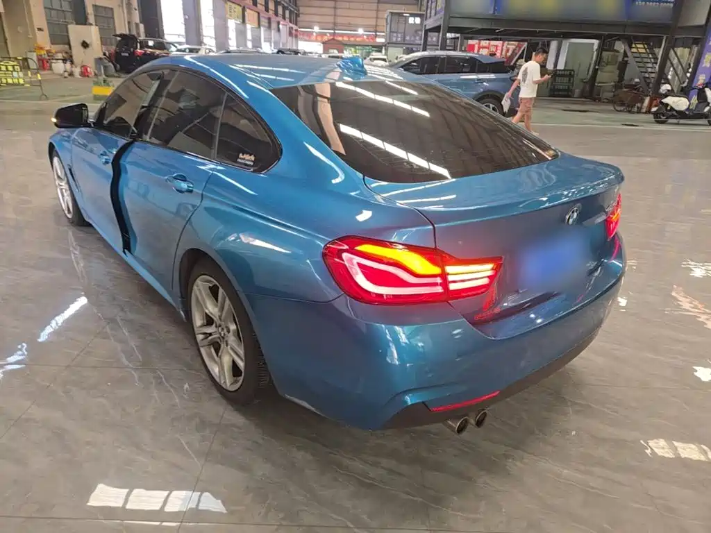 Photo 5 - BMW 4 Series