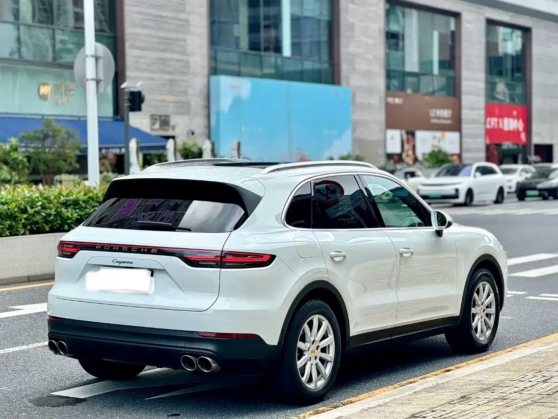 Porsche Cayenne 2018 Cayenne 3.0T фото 15