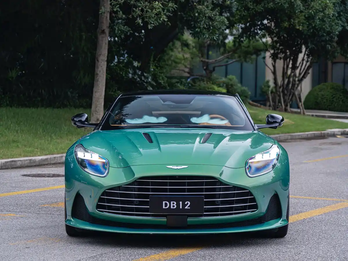2024 Aston Martin DB12