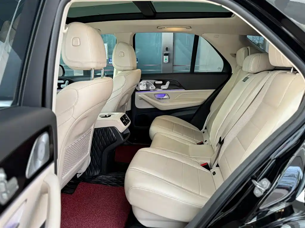 Mercedes-Benz GLE 2020 GLE 350 4MATIC Fashion фото 7